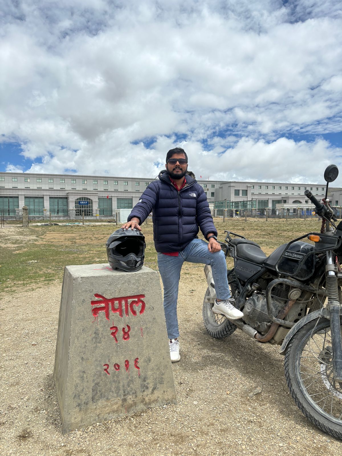 Border of Nepal and China